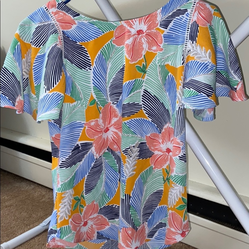 Business Casual Top 😍